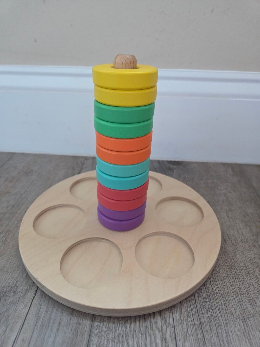 Lovevery The Babbler Play Kit Flexible Wooden Ring Stacker Montessori Toy